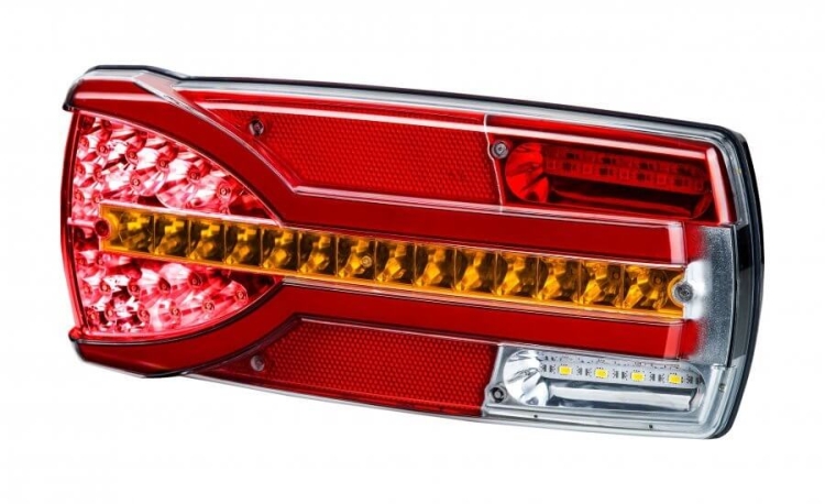 lampa-zespolona-tylna-carmen-z-gniazdem-lzd-2404 (1).jpg